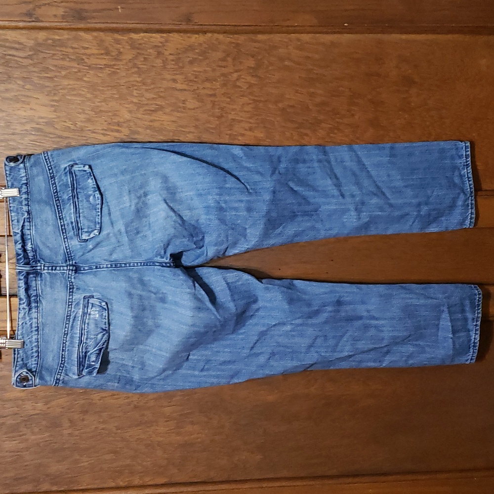 American Eagle Slouchy Womens Jean Slacks.
